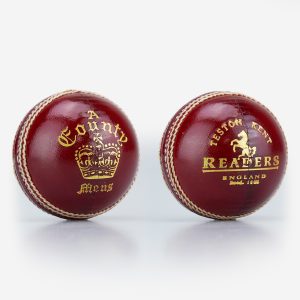 Readers County Crown Mens English Leather Cricket Ball